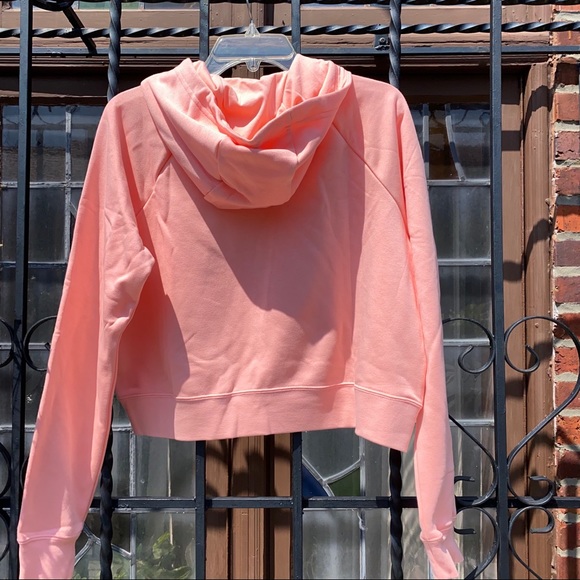 Women’s Nike Cropped Hoodie size Large - Picture 2 of 3